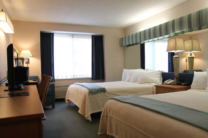 Room 6 of 14