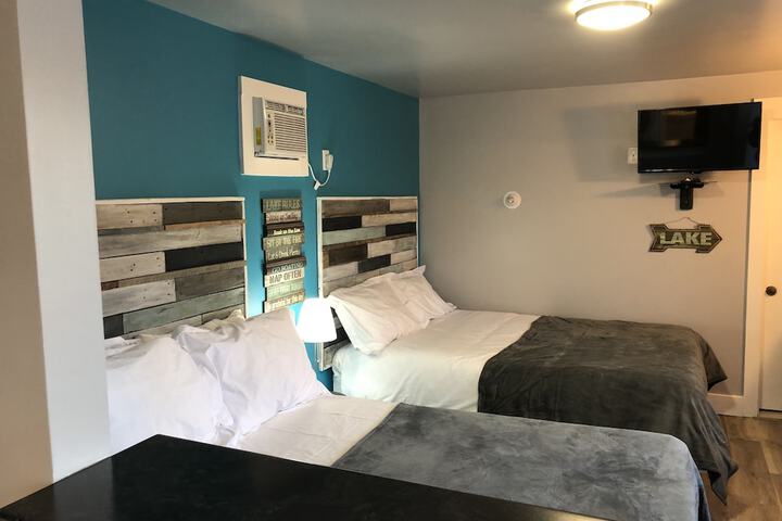 Room 28 of 118