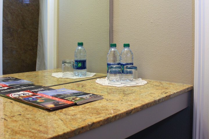 Room 7 of 34