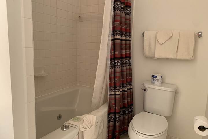 Room 125 of 188
