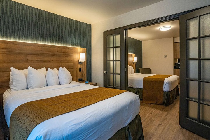 Room 20 of 47