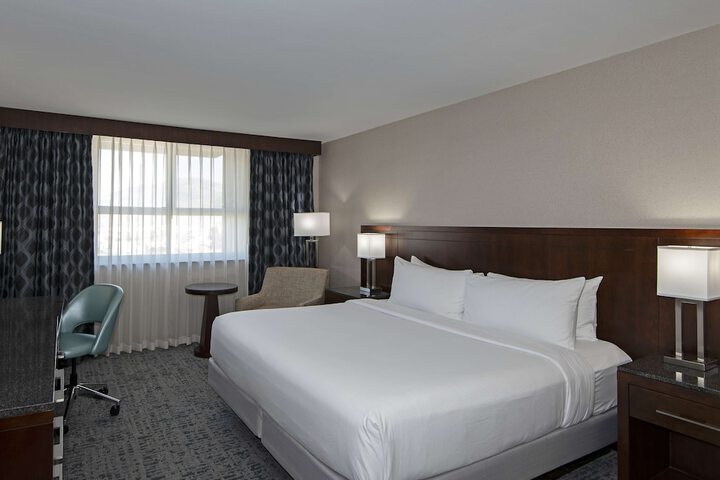 Doubletree by Hilton Hotel Kamloops
