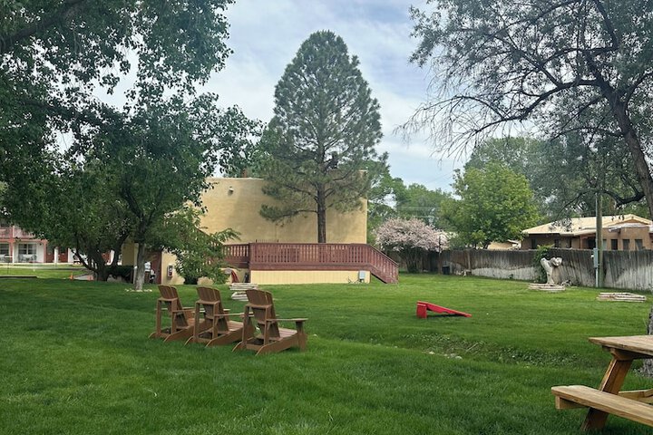 El Pueblo Lodge