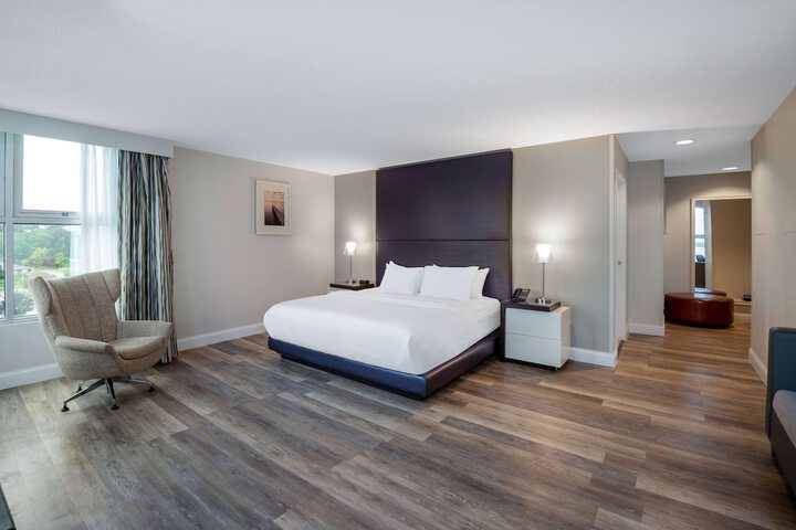 41 Lakefront Hotel Trademark Collection by Wyndham