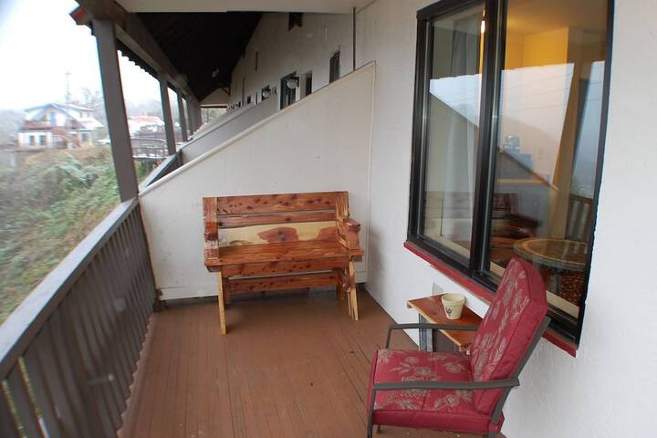 Alpine Lodge & Resort Burkesville