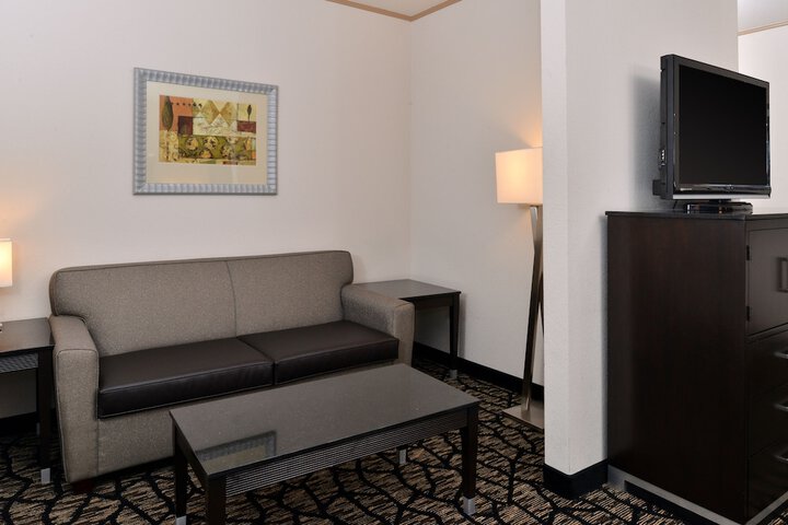 Room 19 of 58