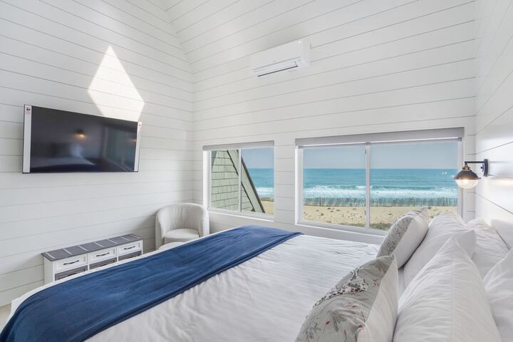 The Surf Club