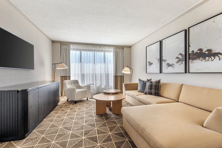 Omni Las Colinas Hotel