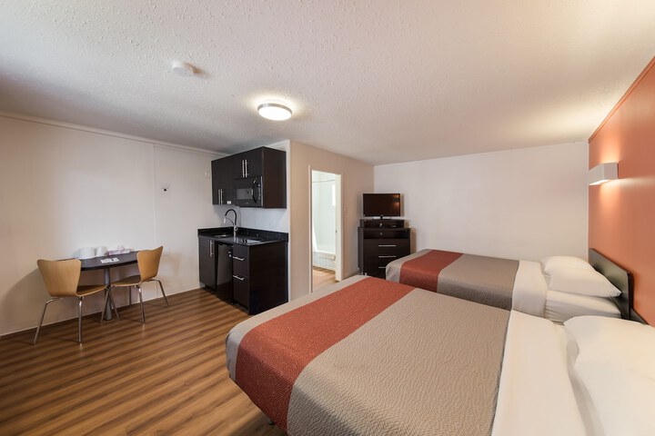 Motel 6 Cranbrook BC