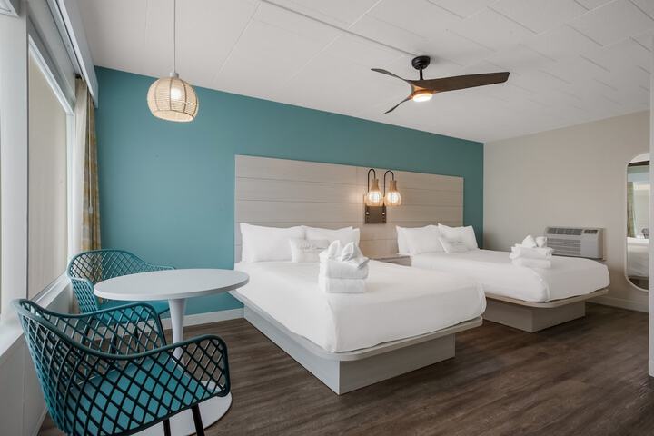 Hotel Cabana Oceanfront / Boardwalk