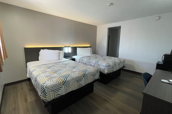 Room 26 of 26