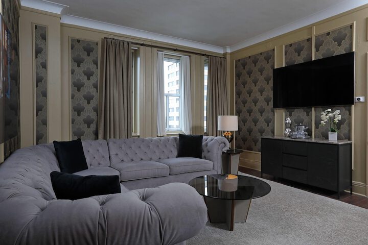 The Fort Garry Hotel Spa and Conference Centre, an Ascend Collection Hotel