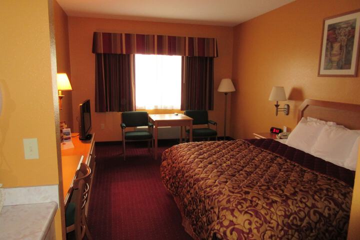 Room 28 of 44