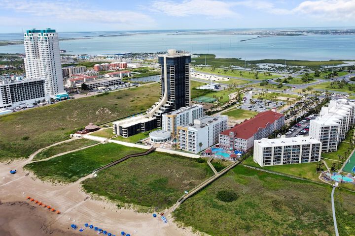 Peninsula Island Resort & Spa - Beach Front Property at South Padre Island