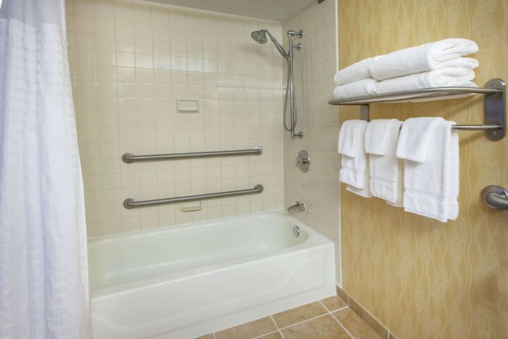 Room 12 of 42
