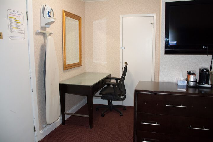 Room 49 of 65