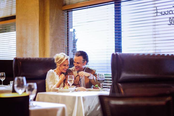 Dining 64 of 89