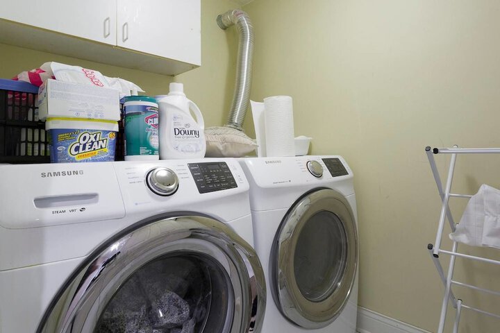 Laundry 21 of 21