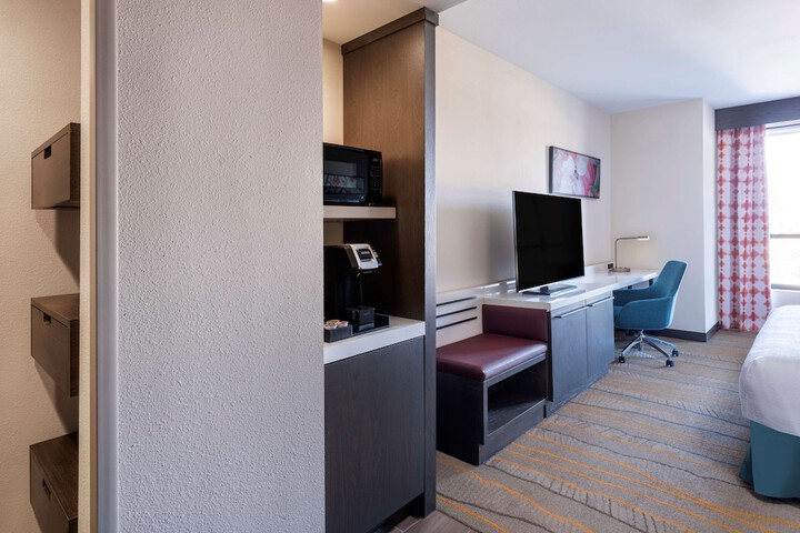 Hilton Garden Inn Pomona Chino