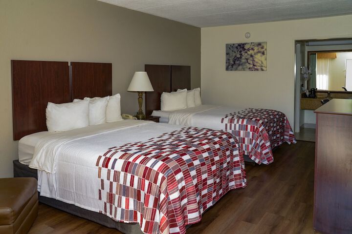 Room 19 of 28