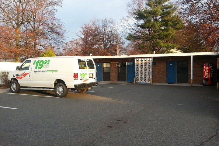 Property Grounds 16 of 18