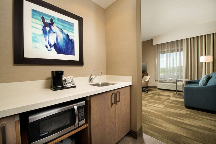 Room 18 of 27