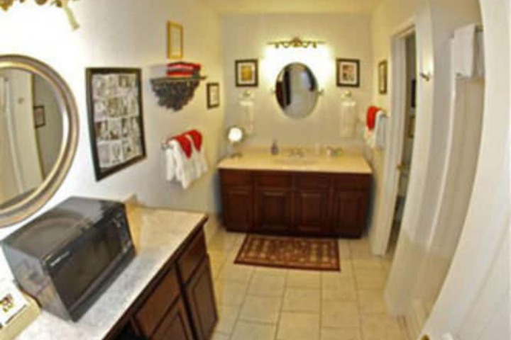 Echo Canyon Spa Resort (Adults Only)