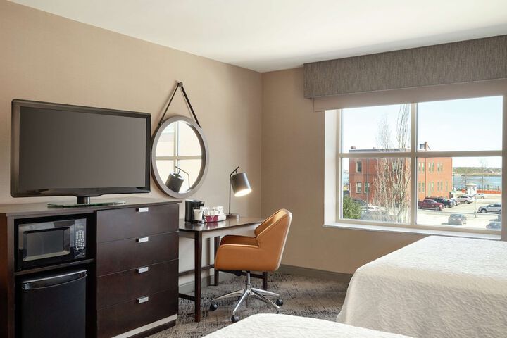 Room 16 of 47
