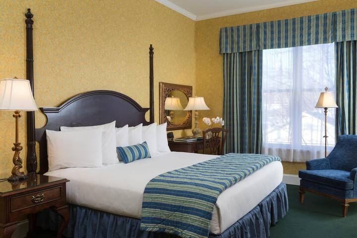 Room 10 of 40