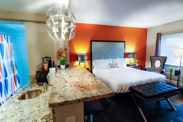 Room 10 of 49