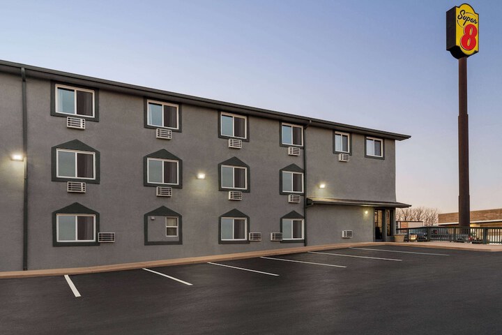 Hotel 3 of 30