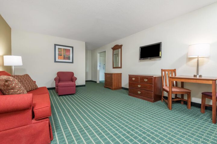 Baymont by Wyndham Kokomo