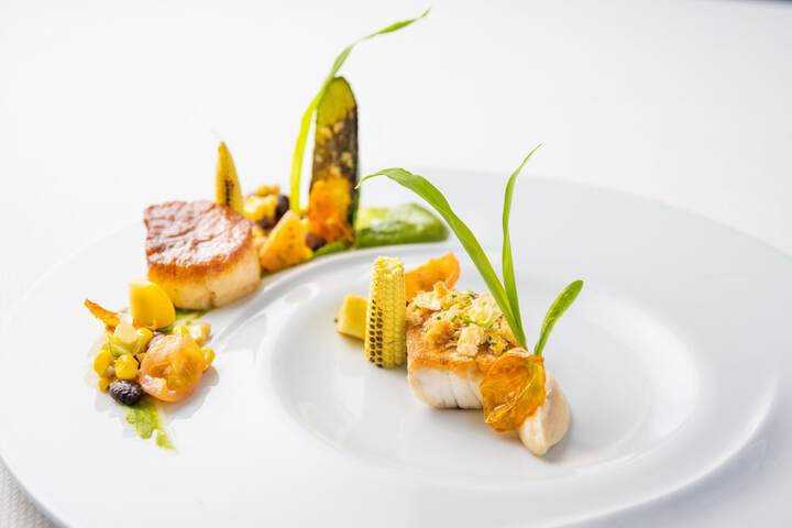 Dining 93 of 145