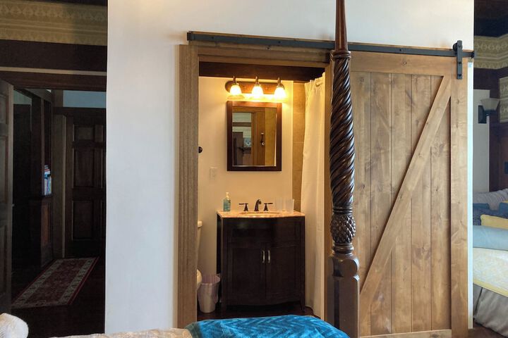 Hilo Bay Oceanfront B & B