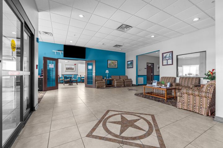 Days Inn by Wyndham Salado