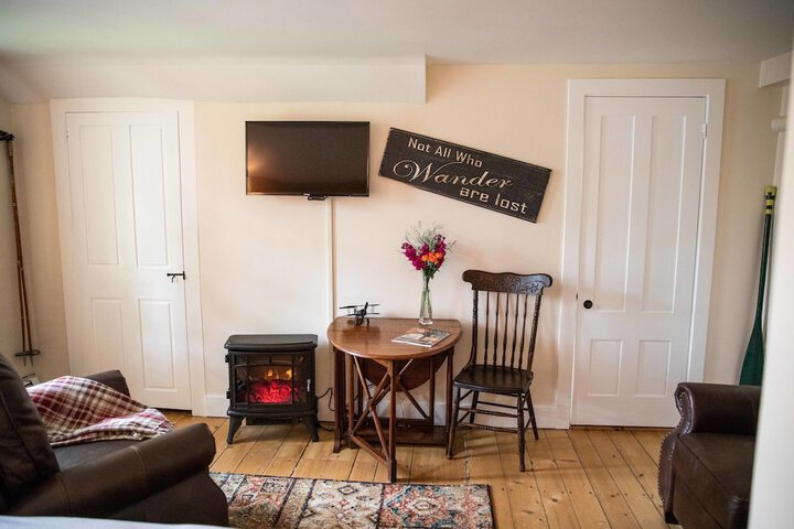 The Woodstocker B & B