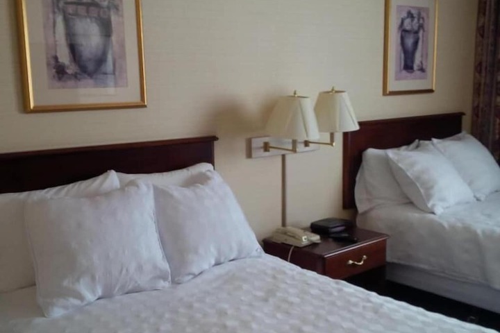 Room 16 of 27