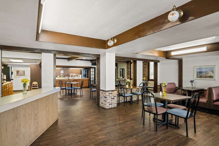 Econo Lodge Manistee