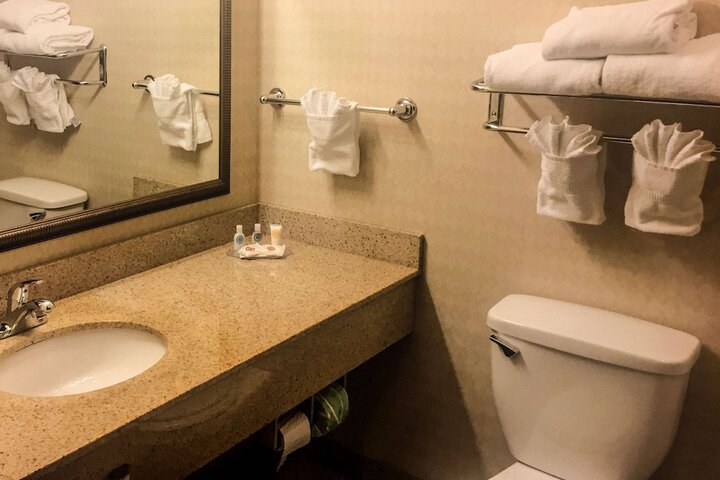 Room 18 of 43