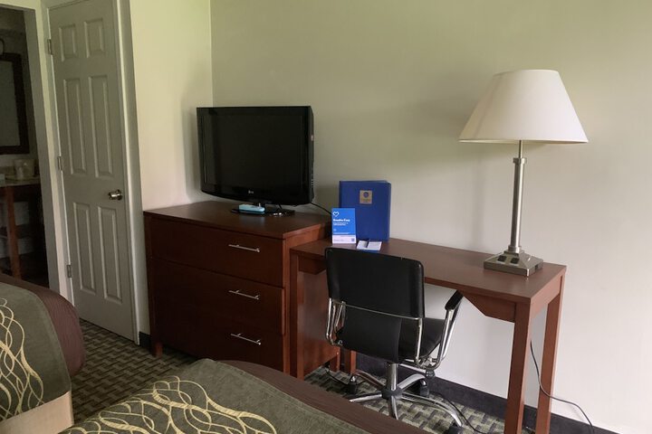 Room 31 of 87