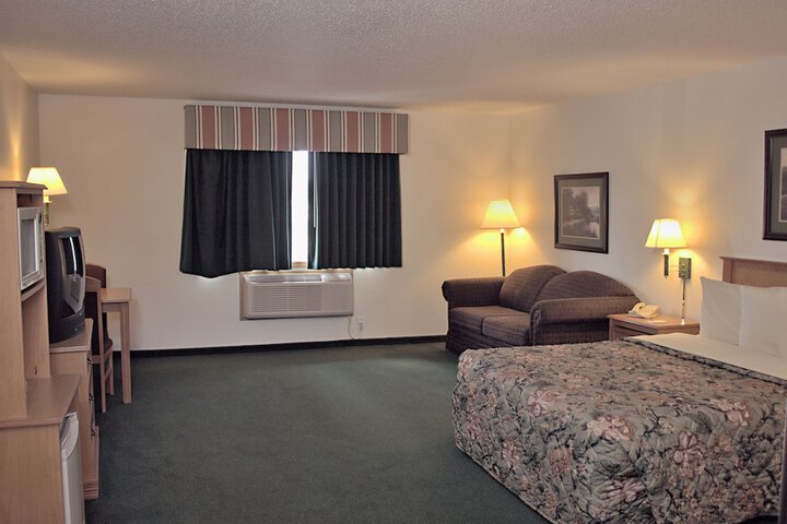 Room 10 of 21