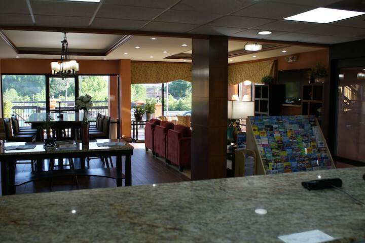 Hotel Interior 20 of 41