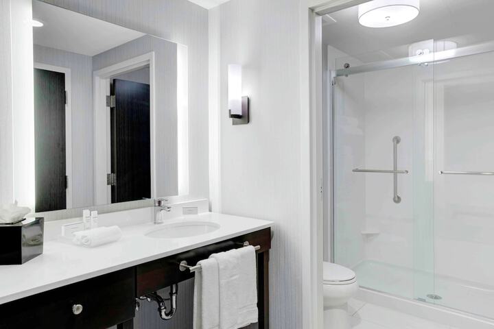 Homewood Suites by Hilton Lansing Eastwood