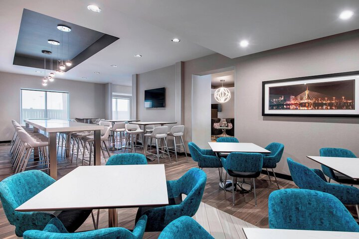Fairfield Inn & Suites by Marriott Winnipeg