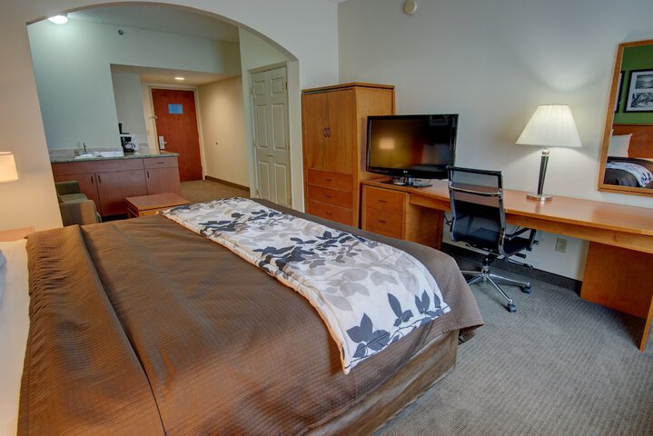 Room 42 of 72