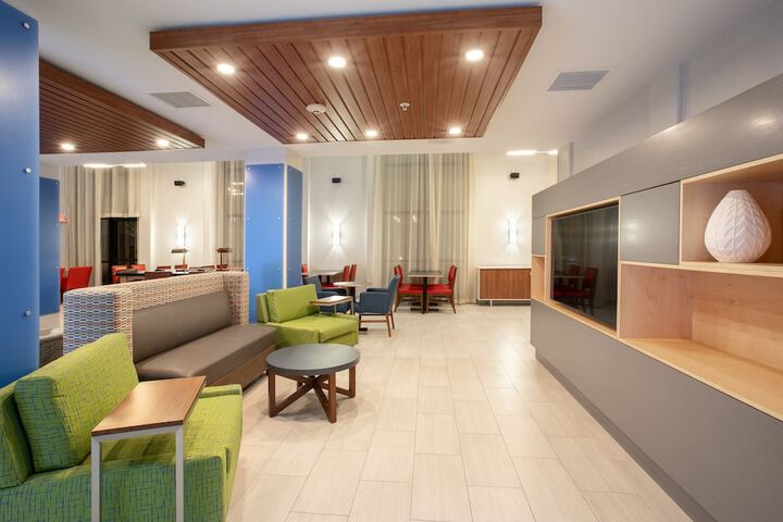 Hotel 3 of 66