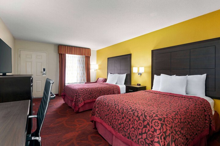 Room 13 of 42