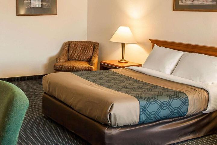 Econo Lodge Inn & Suites Hoquiam