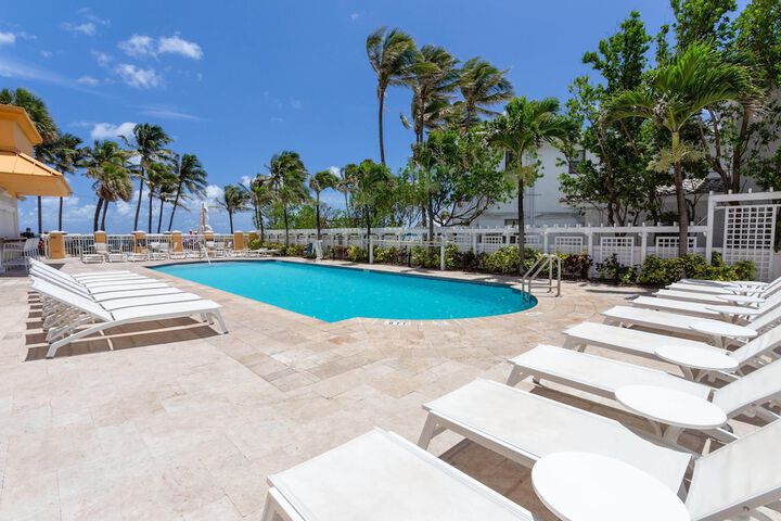 Wyndham Deerfield Beach Resort