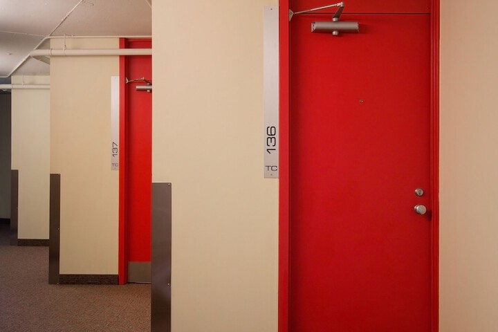 Ballroom/Hall 30 of 33